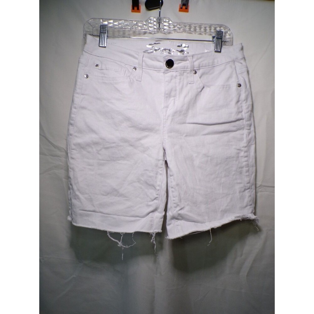 Lauren Sunset Bermuda Women's White Denim Shorts Size 4 Frayed Hem Stretch